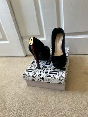 Bamboo STYLISH Women Pumps Faux Suede Platform Heels Pumps Shoe size 7.5